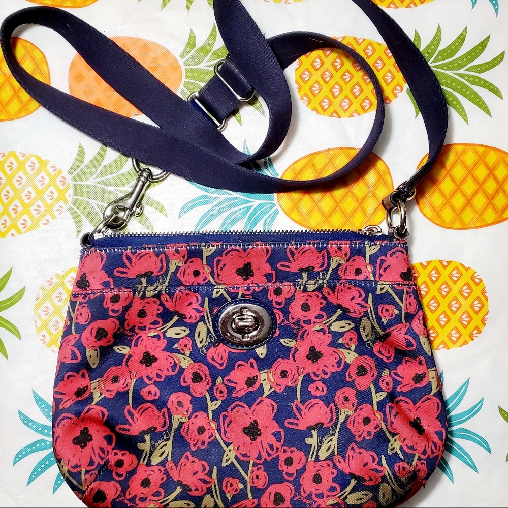 Small Coach Poppy Crossbody